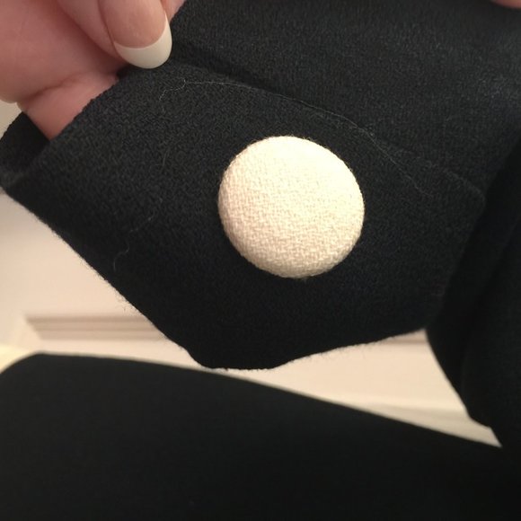 Christian Dior Classic, Black 100% Wool Blazer - Picture 13 of 13